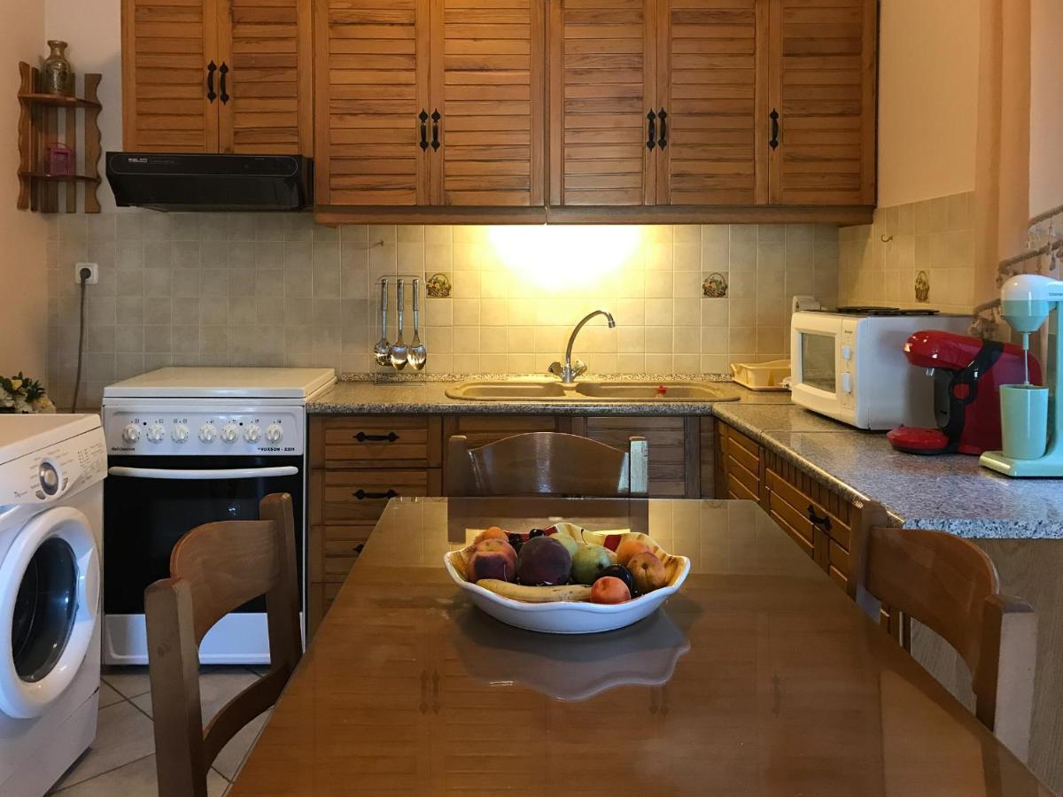 D & K Guest House Makrirrakhi Экстерьер фото